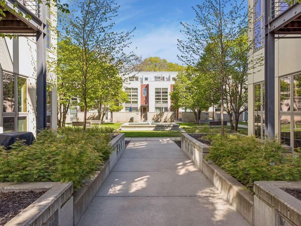 2845 Colfax Avenue S, Unit W402, Minneapolis, MN 55408