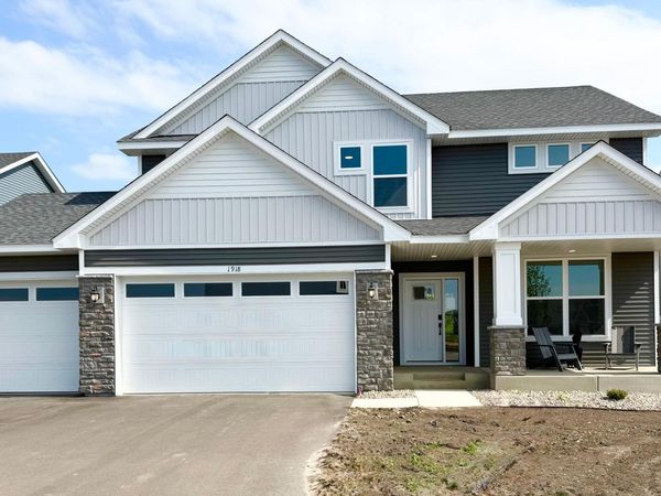 1918 Timber Lane, Carver, MN 55315