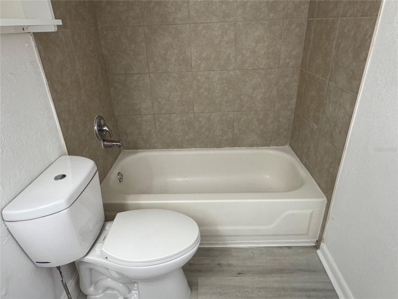 5540 Devonbriar Way , Unit H104, Orlando, FL 32822 Photo