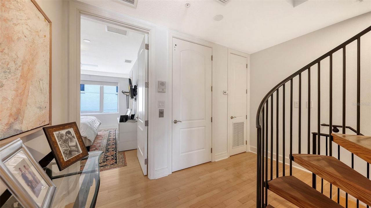 235 Cocoanut Avenue , Unit 128E, Sarasota, FL 34236 Photo
