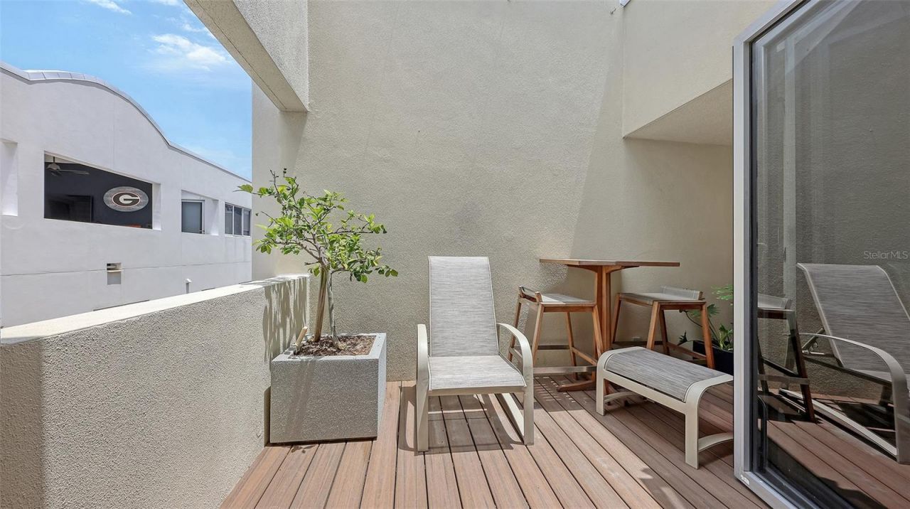 235 Cocoanut Avenue , Unit 128E, Sarasota, FL 34236 Photo