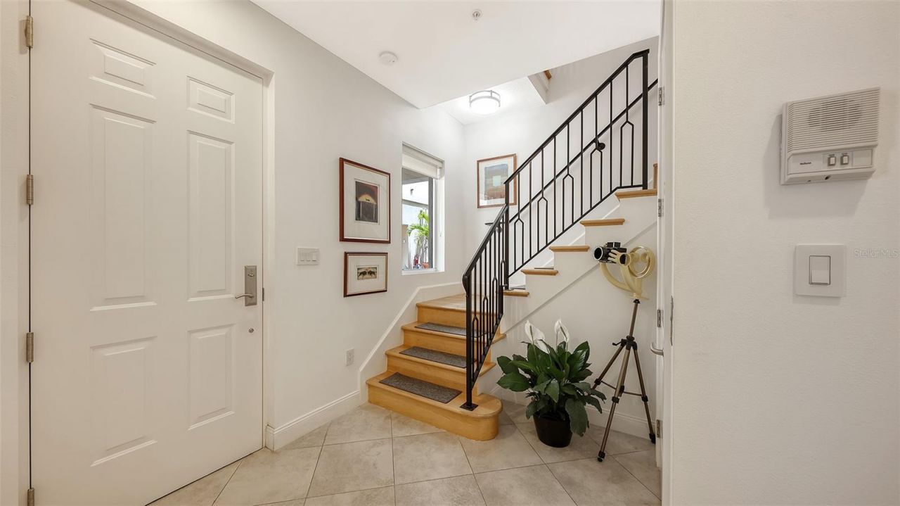 235 Cocoanut Avenue , Unit 128E, Sarasota, FL 34236 Photo