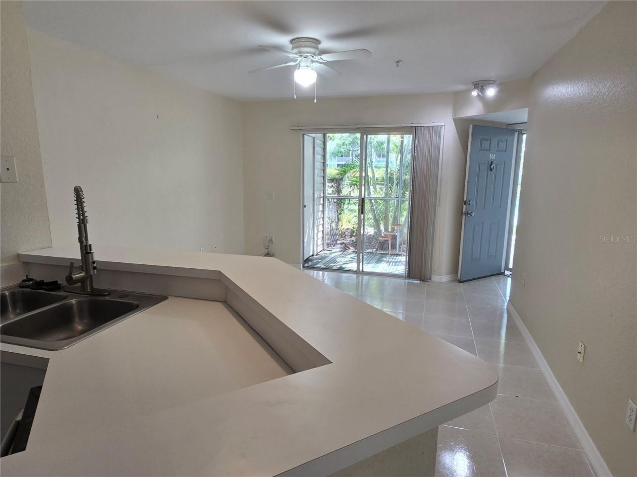 850 S Tamiami Trail , Unit 506, Sarasota, FL 34236 Photo