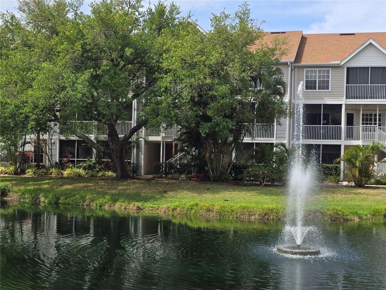850 S Tamiami Trail , Unit 506, Sarasota, FL 34236 Photo