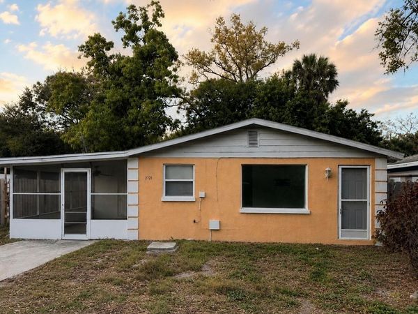 2121 33RD STREET, SARASOTA, FL 34234