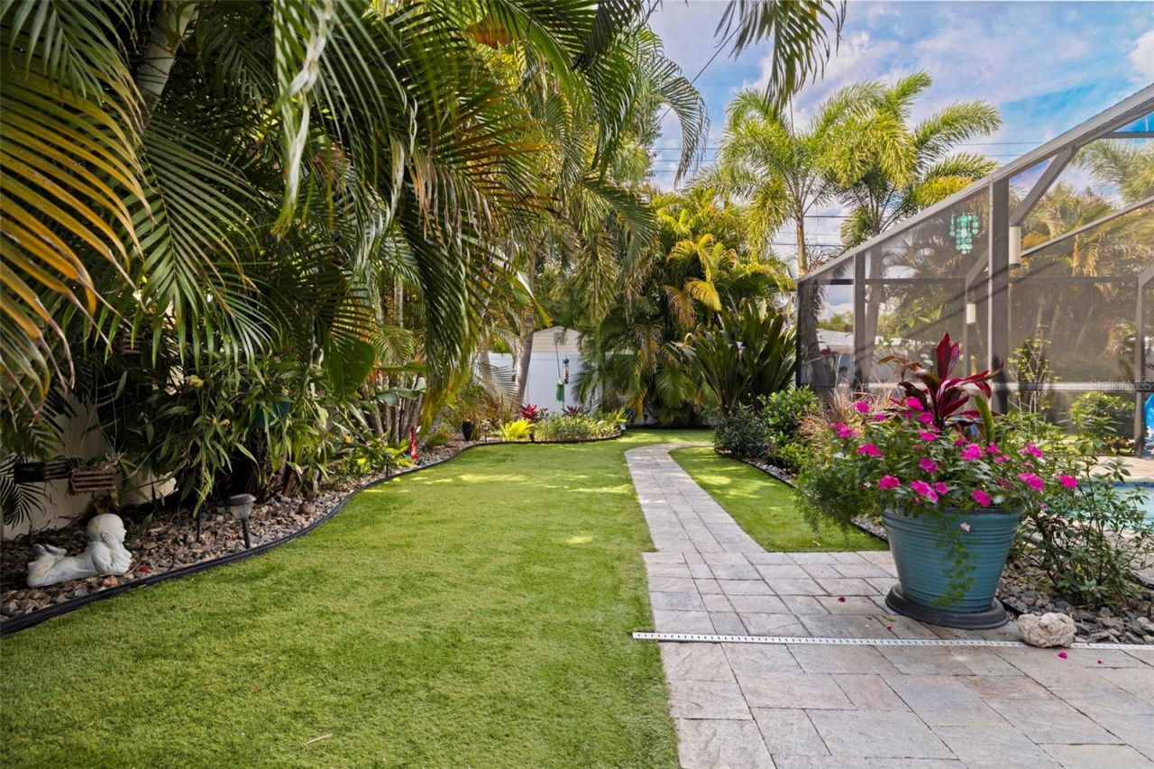 3767 25th Avenue N, Saint Petersburg, FL 33713 Photo