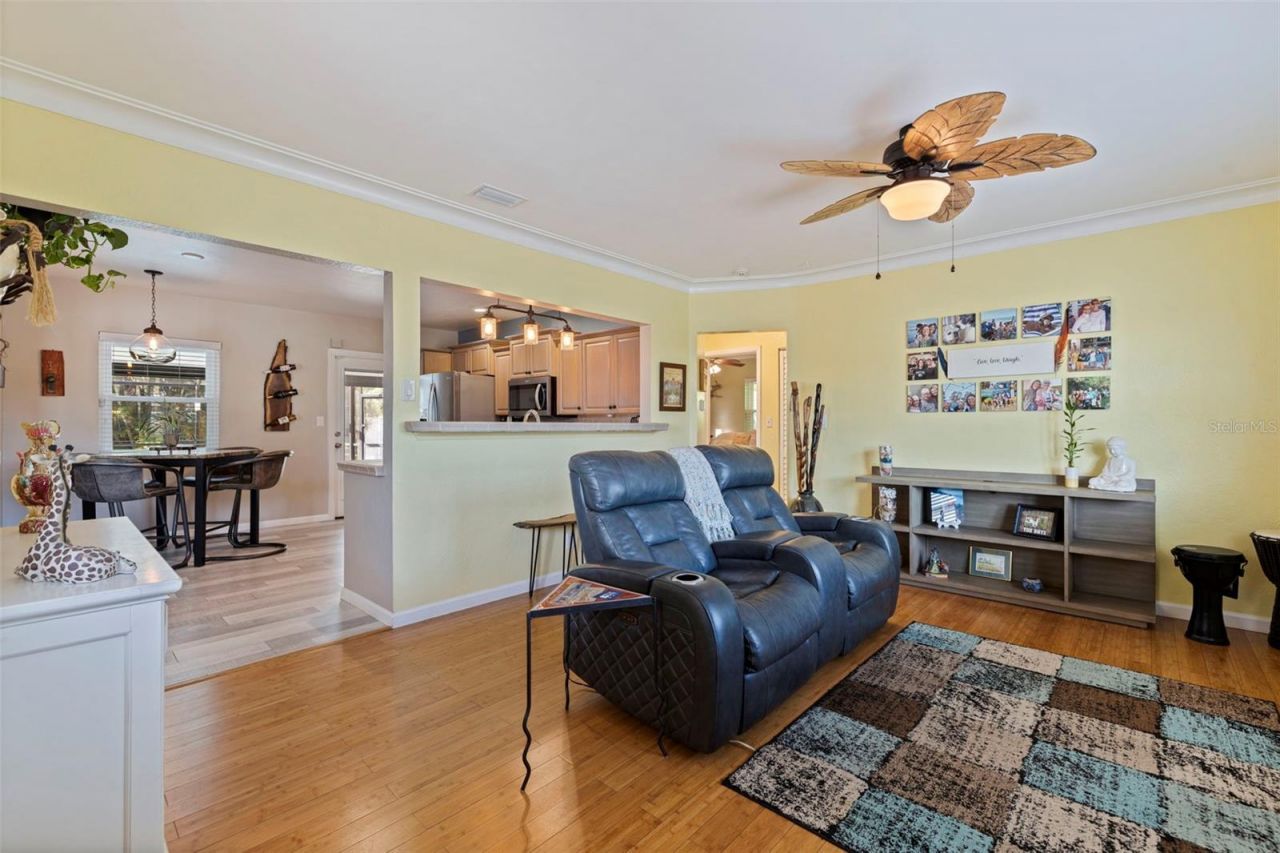 3767 25th Avenue N, Saint Petersburg, FL 33713 Photo
