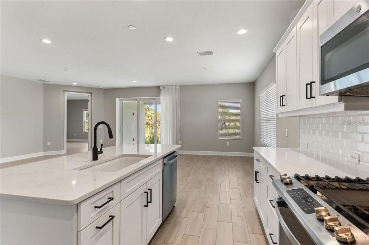 10214 Crystal Isles Circle, Sarasota, FL 34241 Photo