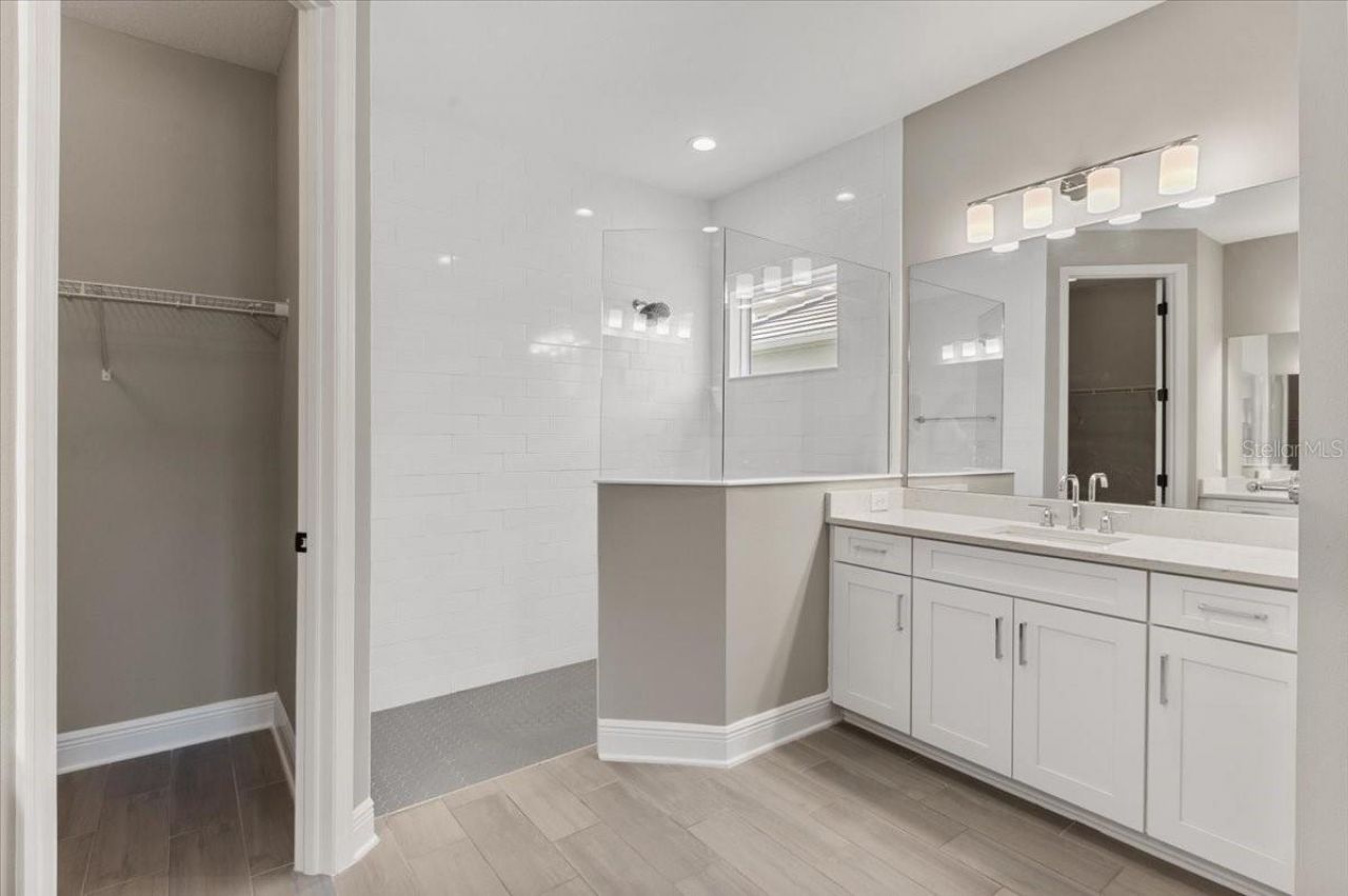 10214 Crystal Isles Circle, Sarasota, FL 34241 Photo