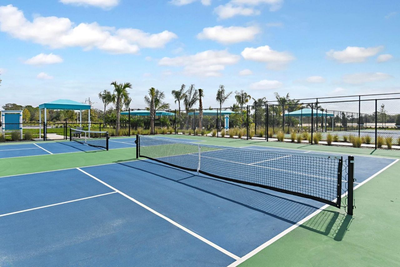 10214 Crystal Isles Circle, Sarasota, FL 34241 Photo