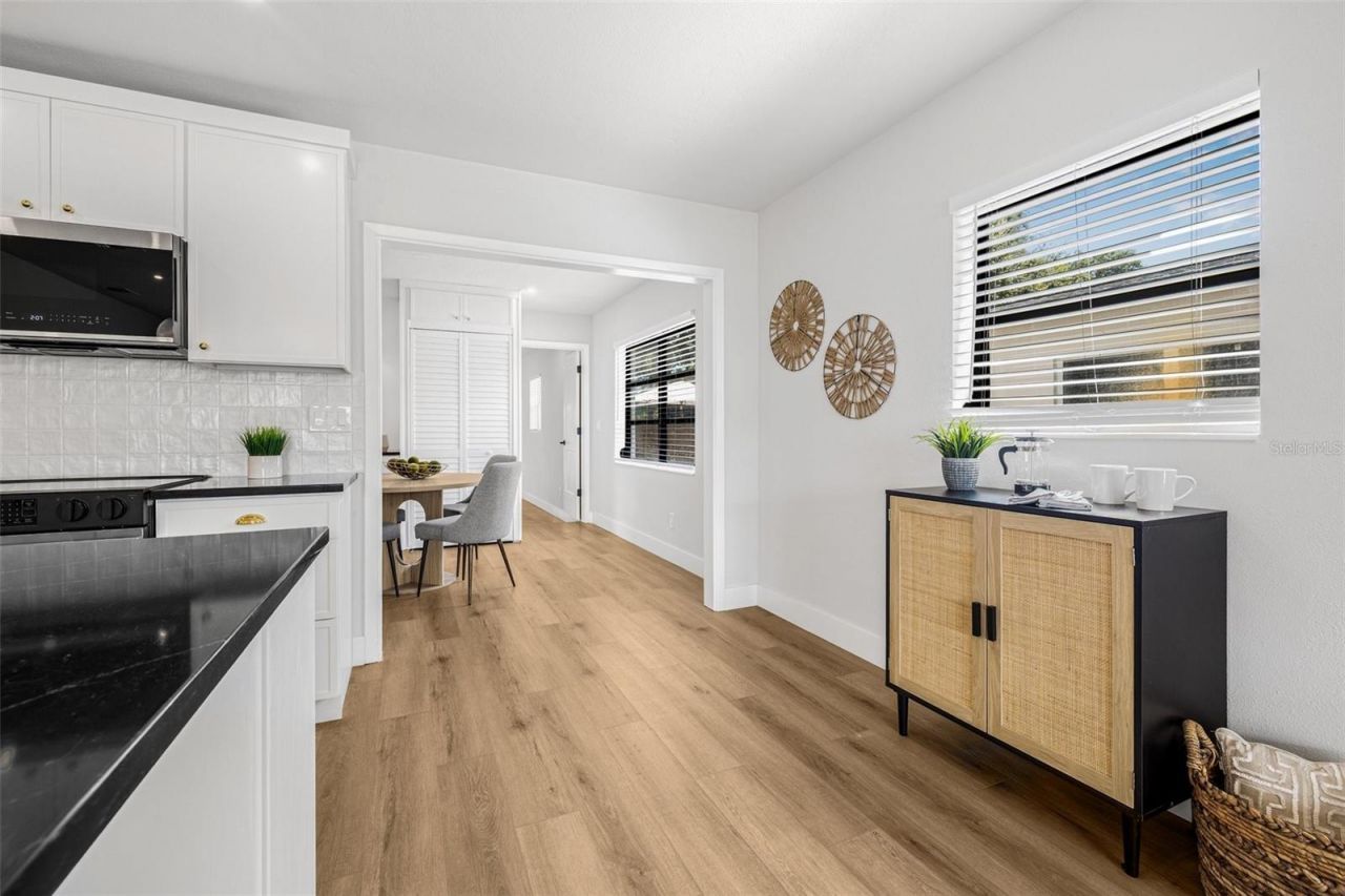 5652 4th Avenue N, Saint Petersburg, FL 33710 Photo