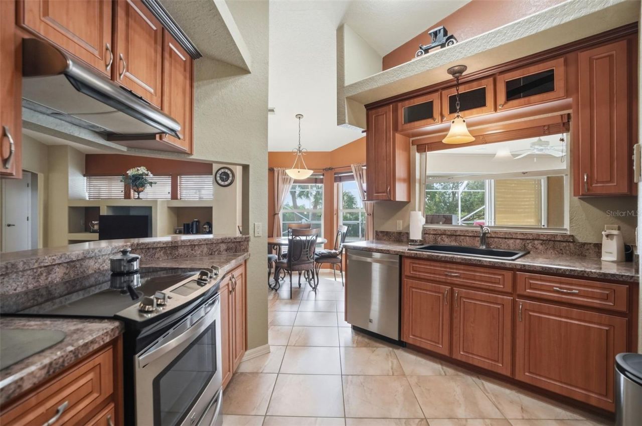 13415 Bolton Court , Spring Hill, FL 34609 Photo