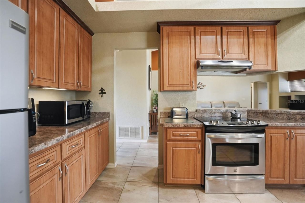 13415 Bolton Court , Spring Hill, FL 34609 Photo