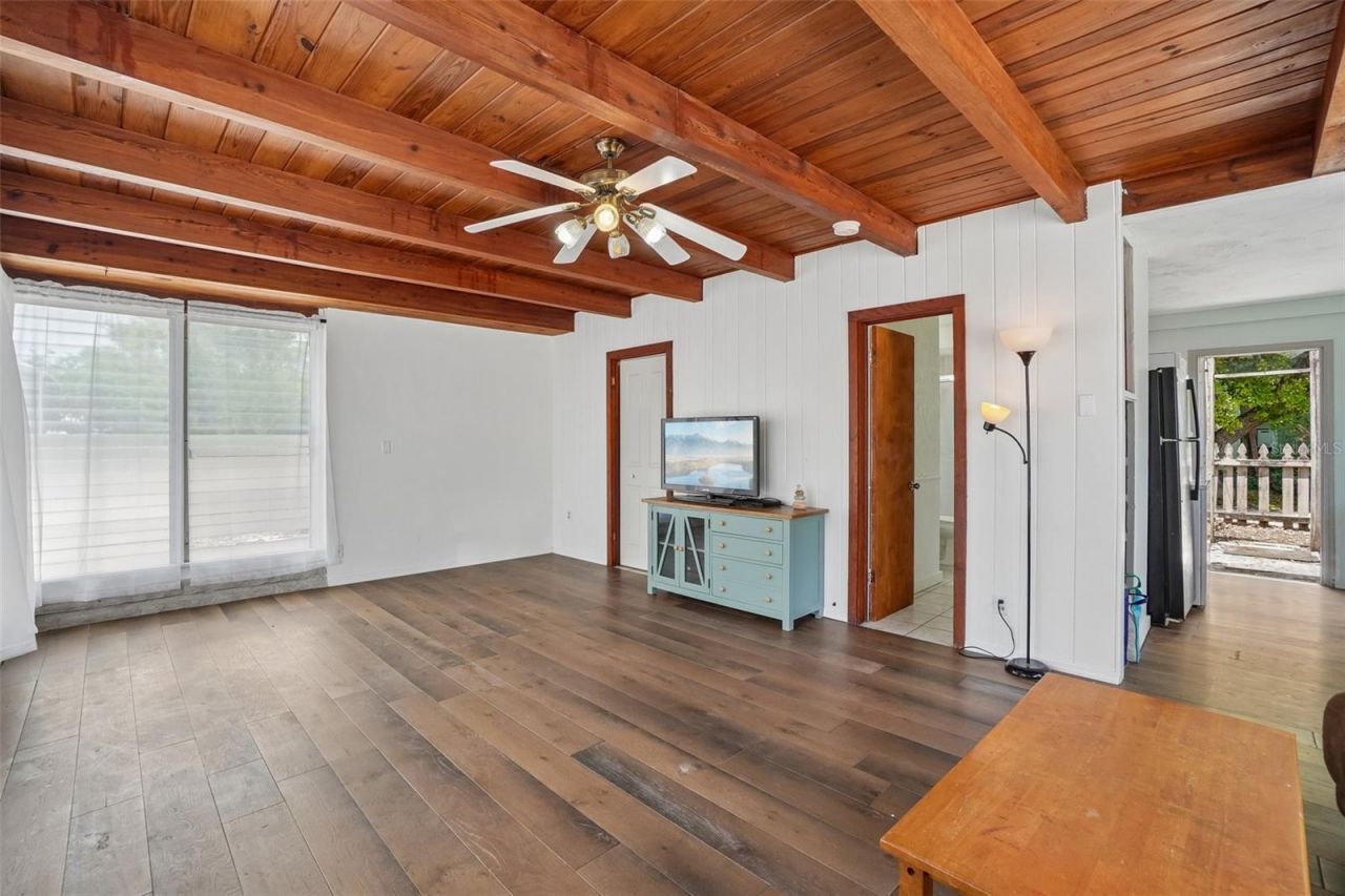 3220 County Road 1, Dunedin, FL 34698 Photo