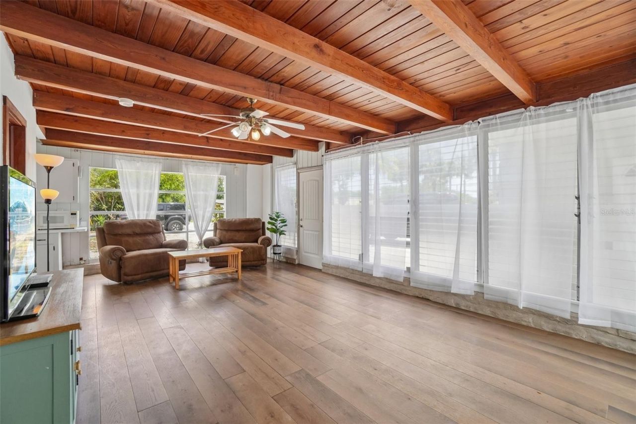 3220 County Road 1, Dunedin, FL 34698 Photo