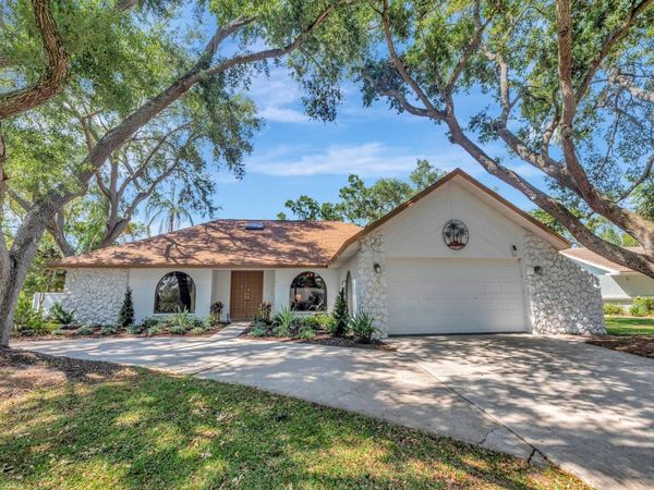 2820 VALENCIA LANE W, PALM HARBOR, FL 34684