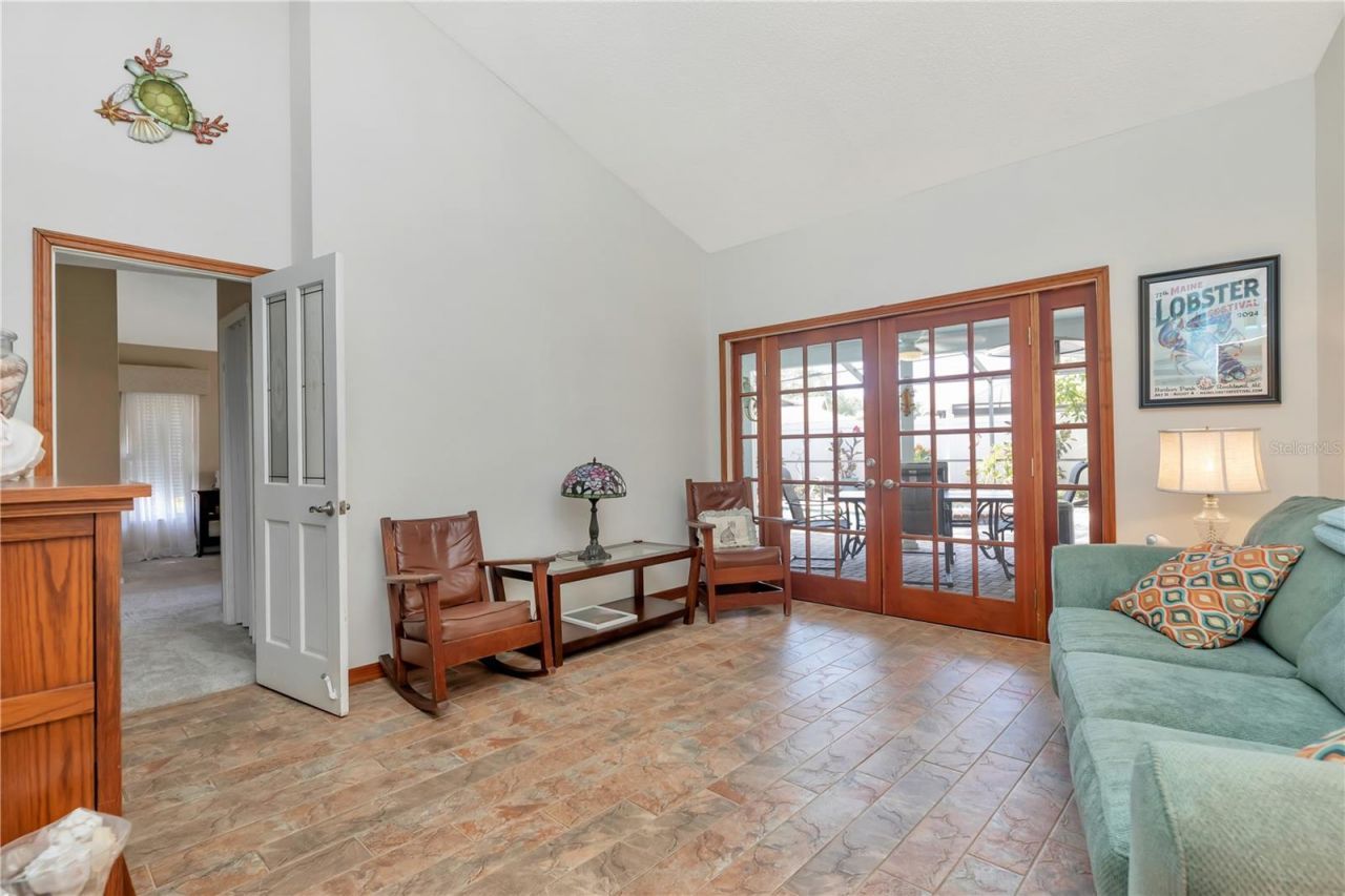 2820 Valencia Lane W, Palm Harbor, FL 34684 Photo
