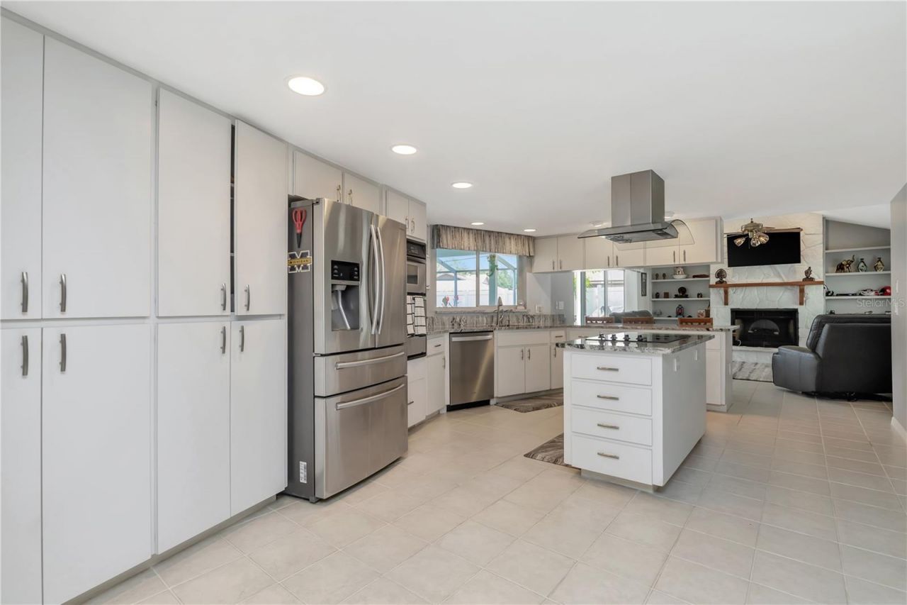2820 Valencia Lane W, Palm Harbor, FL 34684 Photo
