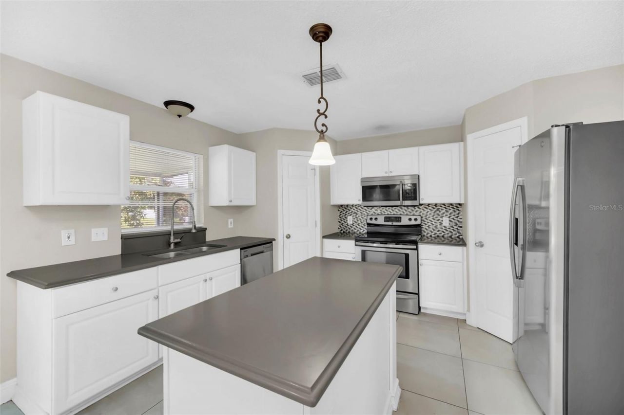 2120 Marisol Loop , Kissimmee, FL 34743 Photo
