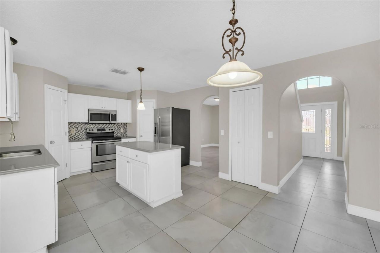 2120 Marisol Loop , Kissimmee, FL 34743 Photo