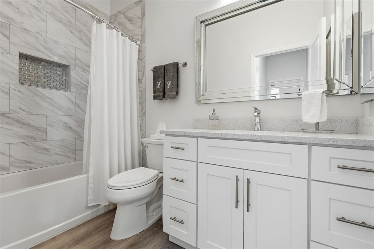 5412 Parkway Drive , Belle Isle, FL 32809 Photo