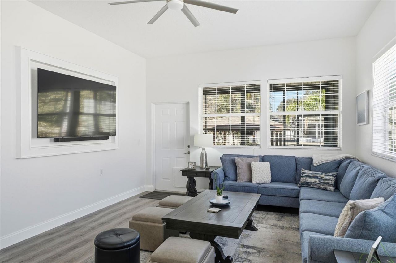 5412 Parkway Drive , Belle Isle, FL 32809 Photo