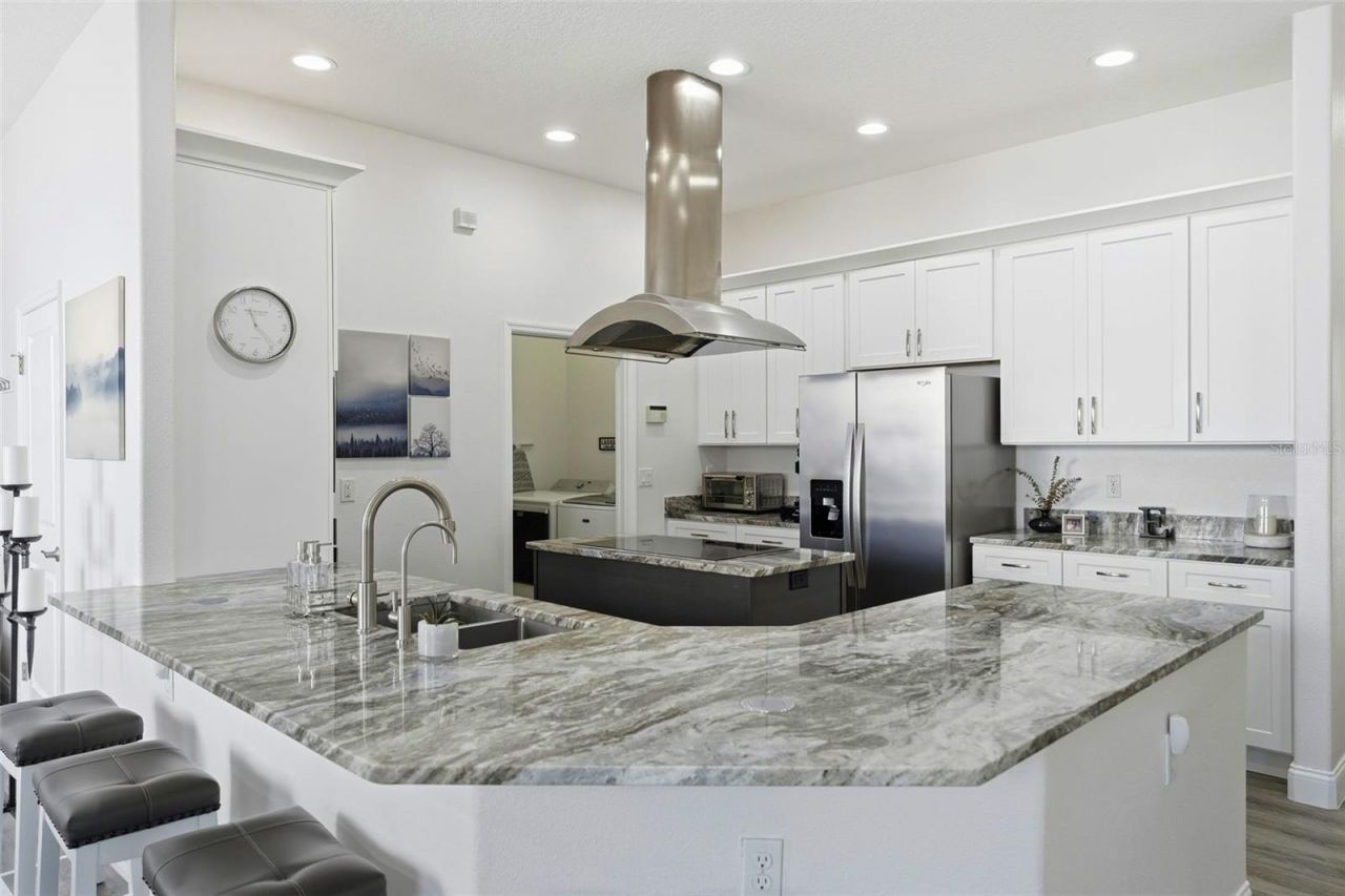 5412 Parkway Drive , Belle Isle, FL 32809 Photo