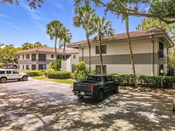 2650 COUNTRYSIDE BOULEVARD , Unit E103, CLEARWATER, FL 33761