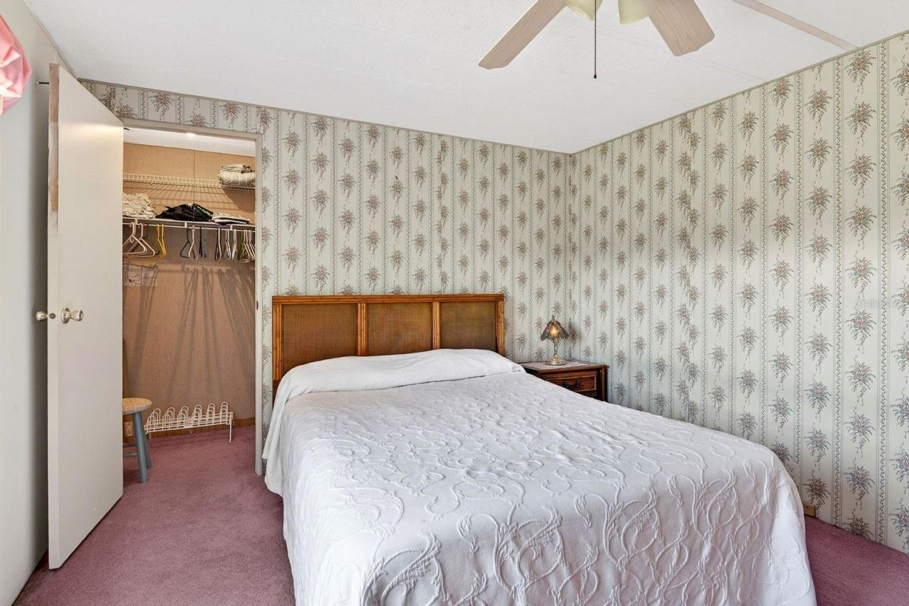 8906 31st Avenue E, Palmetto, FL 34221 Photo