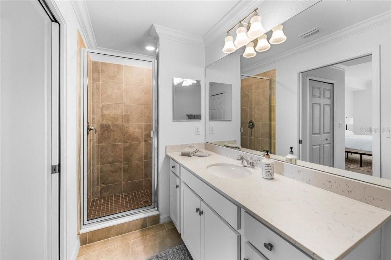 18114 Gawthrop Drive , Unit 304, Bradenton, FL 34211 Photo