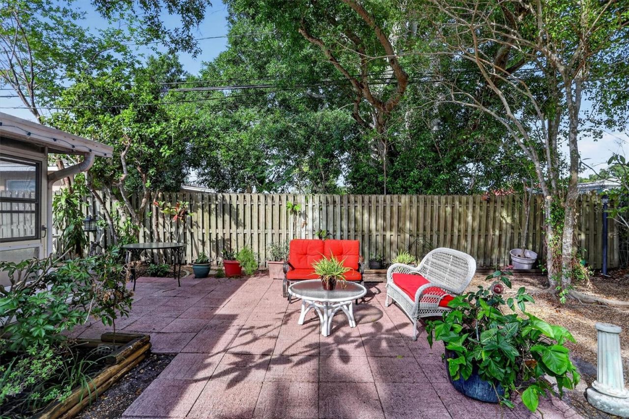 2033 Timber Lane, Clearwater, FL 33763 Photo