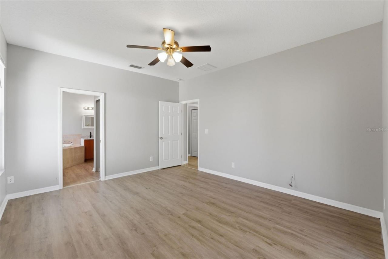 11070 Labrador Duck Road , Weeki Wachee, FL 34614 Photo