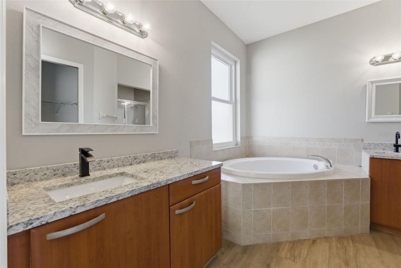 11070 Labrador Duck Road , Weeki Wachee, FL 34614 Photo