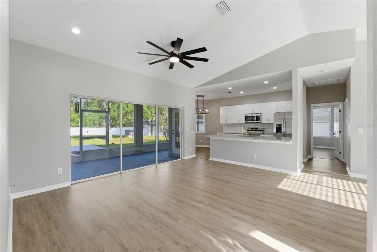 11070 Labrador Duck Road , Weeki Wachee, FL 34614 Photo