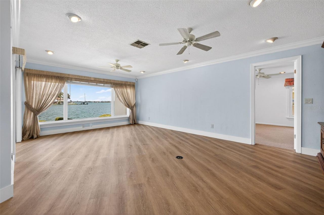 3111 Wedgewood Drive, Belleair Beach, FL 33786 Photo