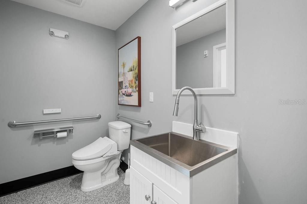 5431 Communications Parkway , Unit 29, Lakewood Ranch, FL 34240 Photo