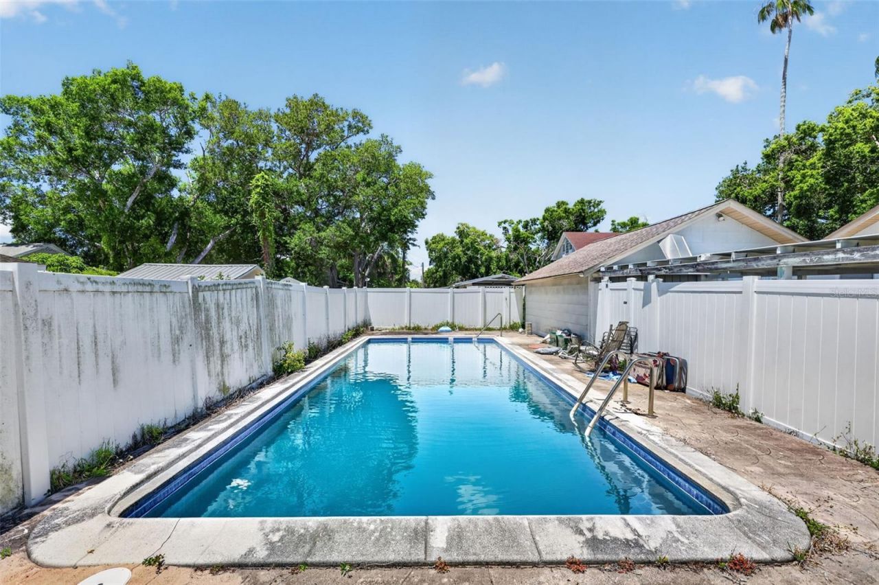 1302 22nd Street W, Bradenton, FL 34205 Photo