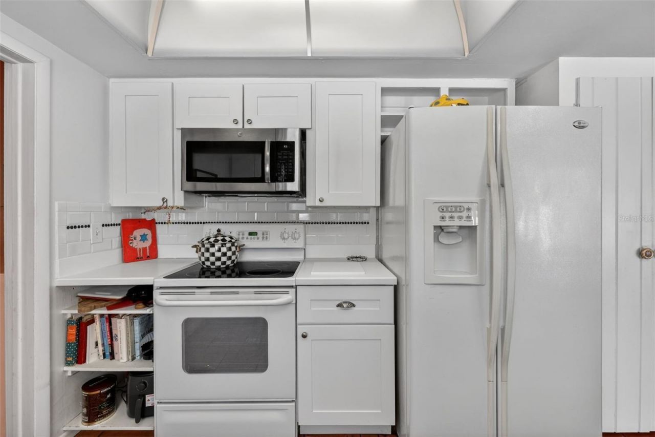 6100 Hollywood Boulevard, Sarasota, FL 34231 Photo
