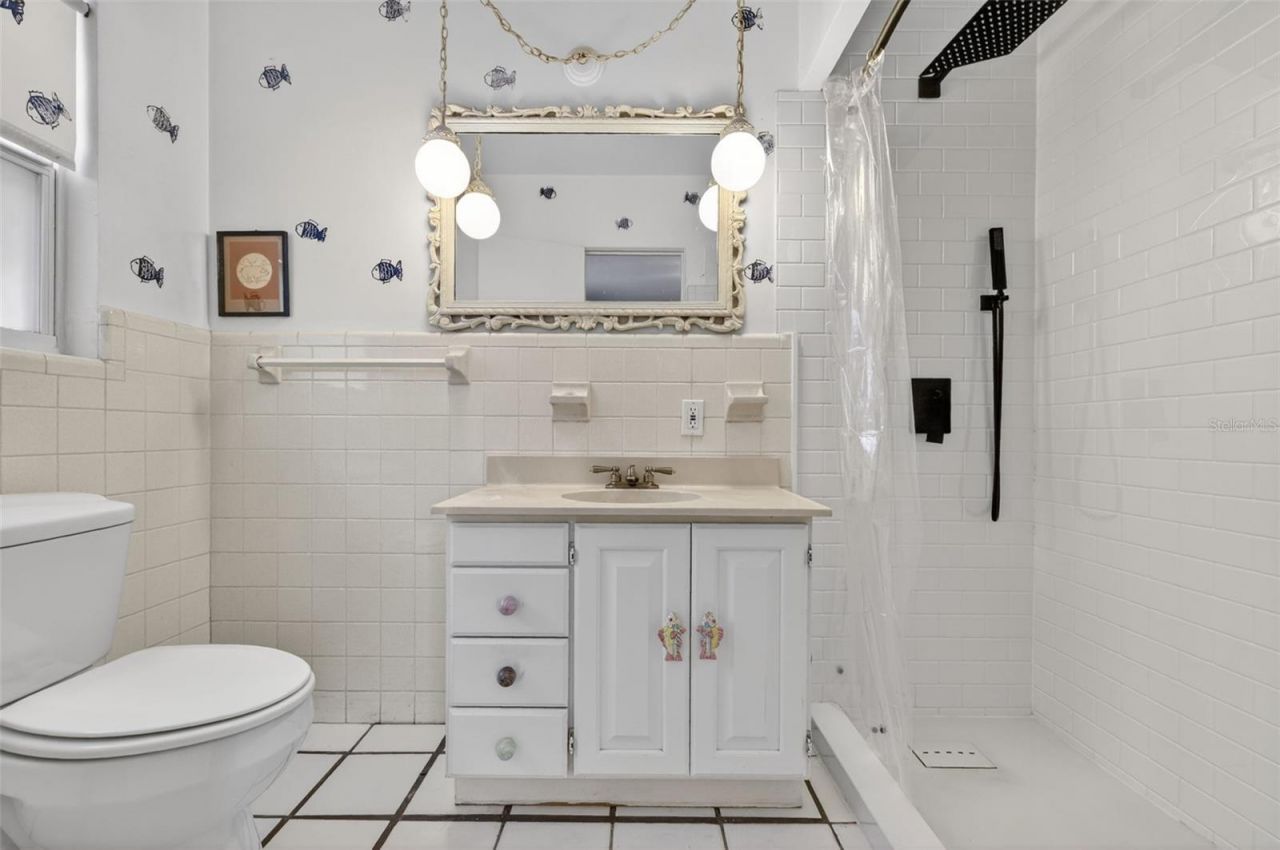 6100 Hollywood Boulevard, Sarasota, FL 34231 Photo