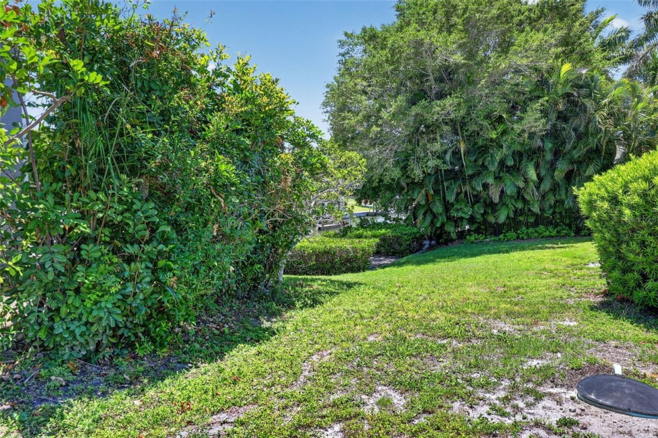 6100 Hollywood Boulevard, Sarasota, FL 34231 Photo