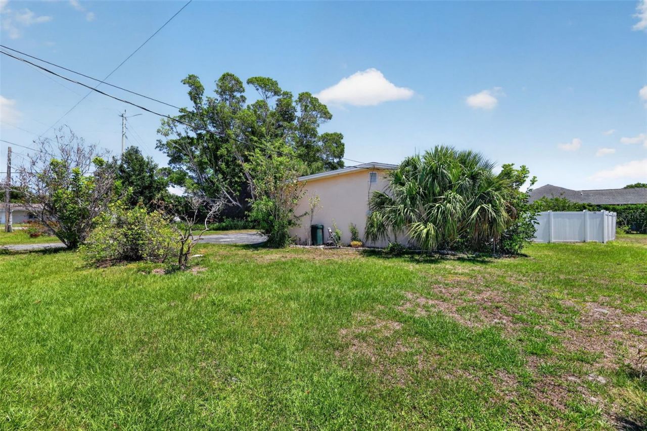 6100 Hollywood Boulevard, Sarasota, FL 34231 Photo