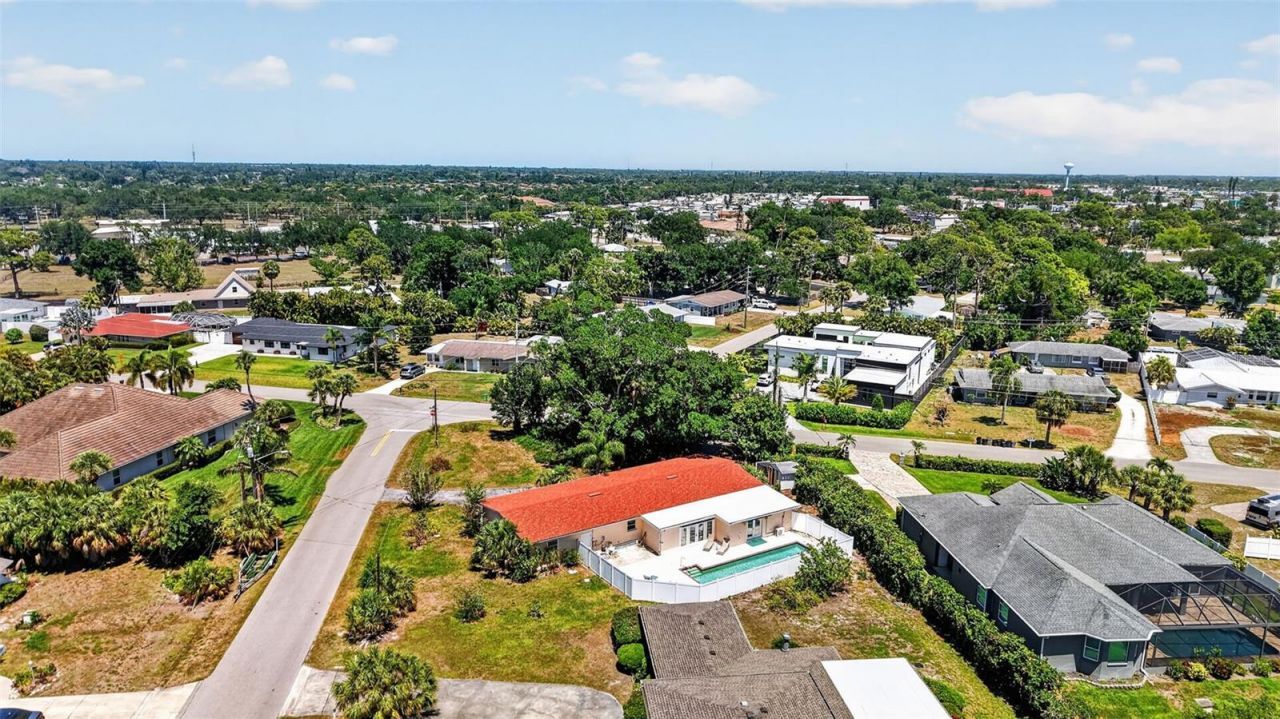 6100 Hollywood Boulevard, Sarasota, FL 34231 Photo