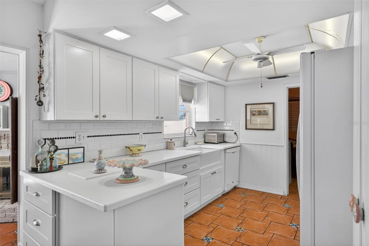 6100 Hollywood Boulevard, Sarasota, FL 34231 Photo