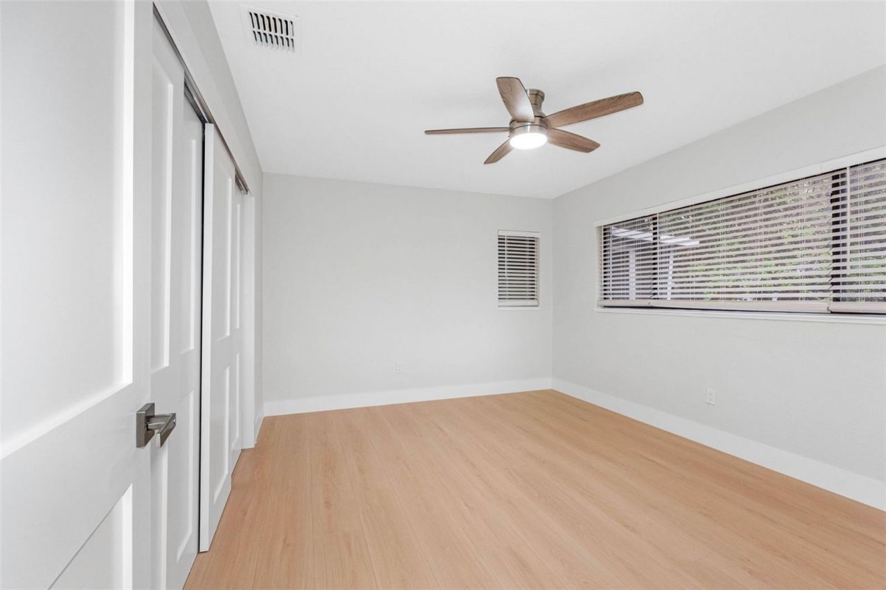 1005 Apache Trail, Clearwater, FL 33755 Photo