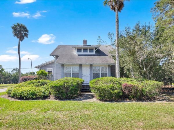 2115 CLUBHOUSE ROAD , LAKELAND, FL 33813