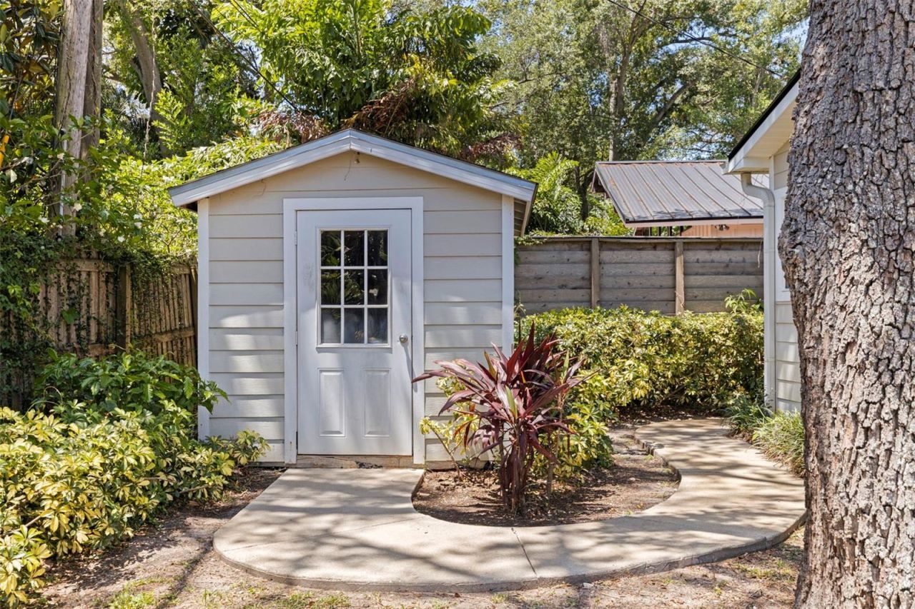 1010 43rd Avenue N, Saint Petersburg, FL 33703 Photo