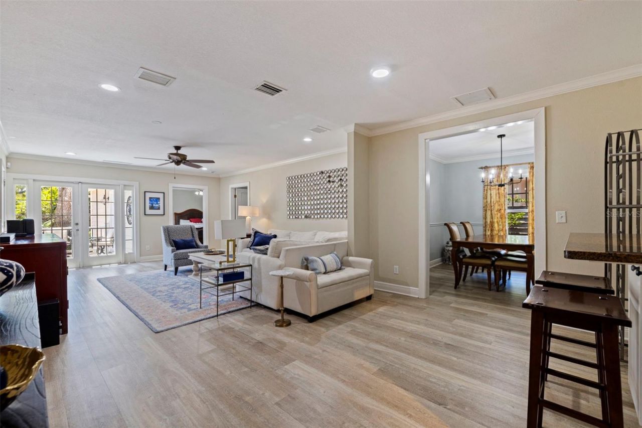 1010 43rd Avenue N, Saint Petersburg, FL 33703 Photo