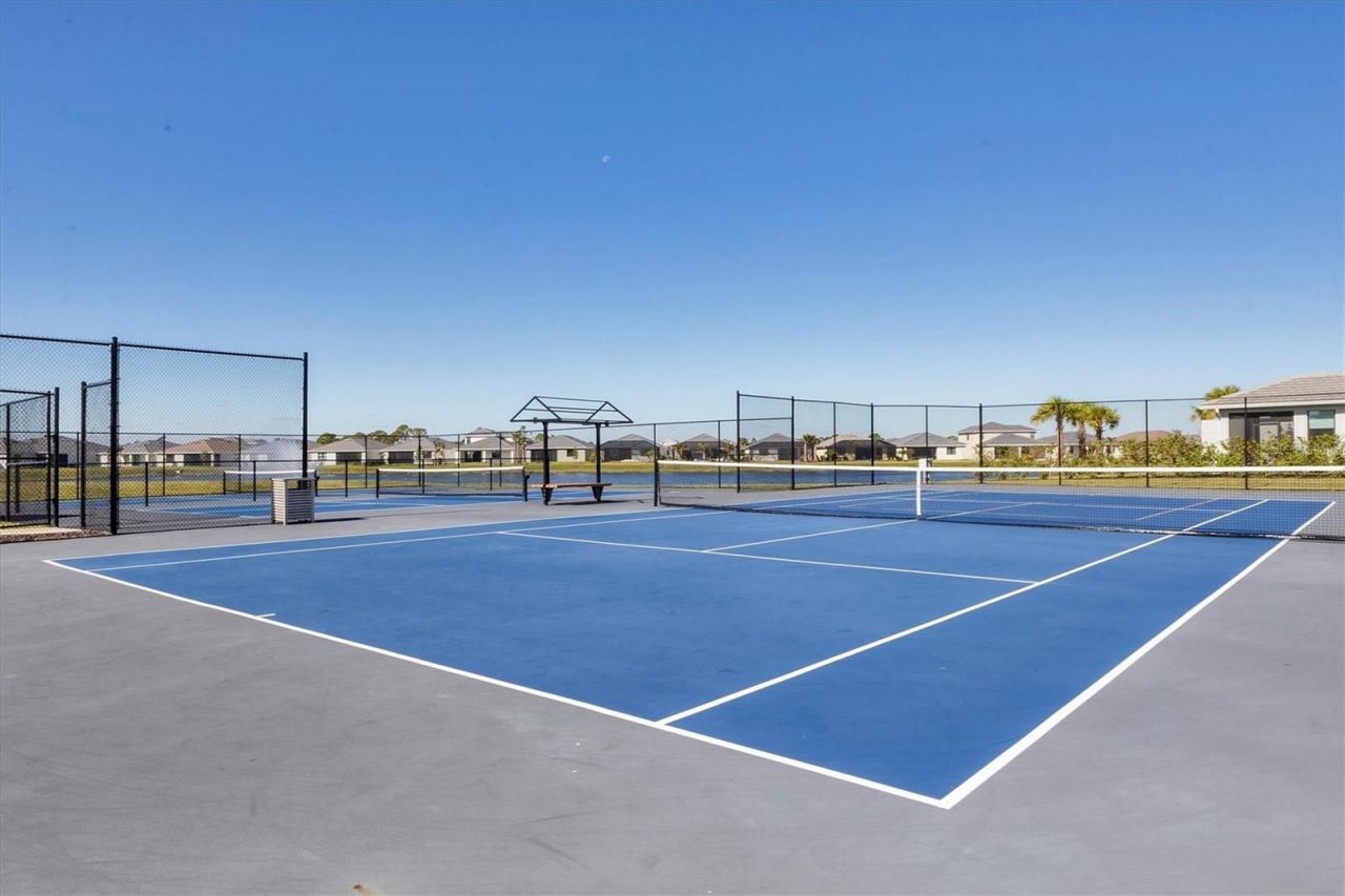 12842 Pinnacle Lane, Venice, FL 34293 Photo