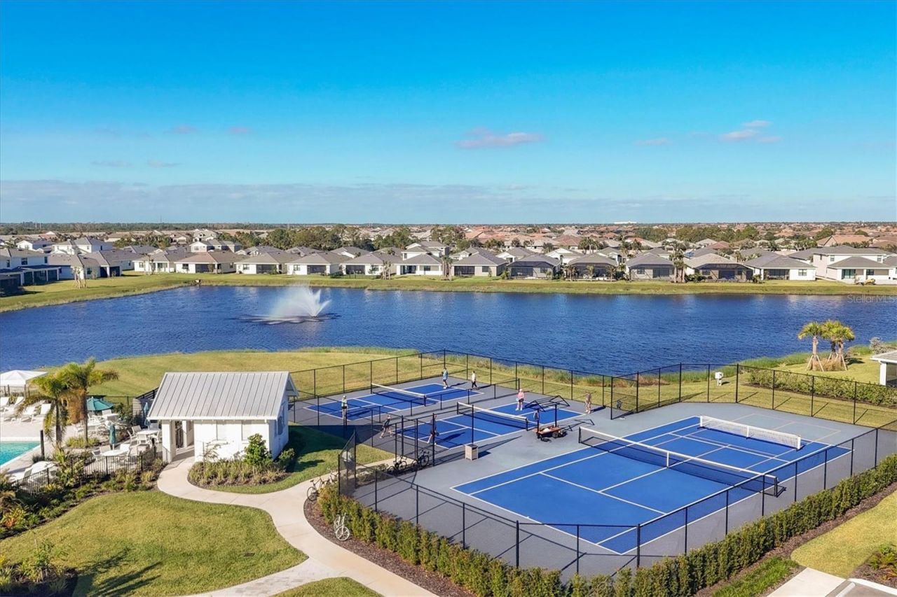 12842 Pinnacle Lane, Venice, FL 34293 Photo