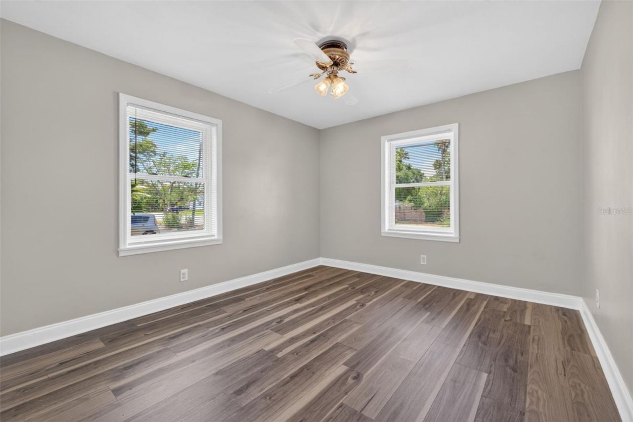 1674 34th Avenue N, Saint Petersburg, FL 33713 Photo